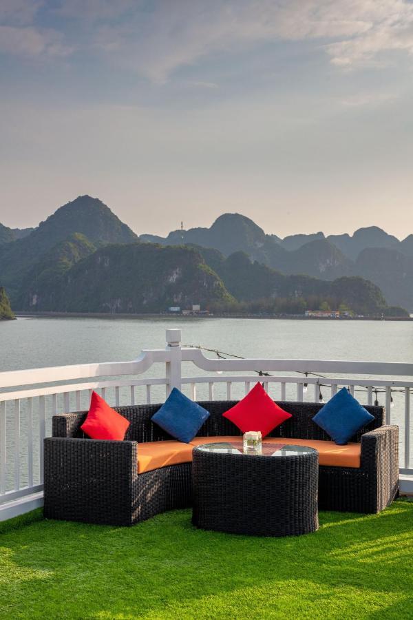 Готель Le Journey Luxury Cruise Халонг Екстер'єр фото